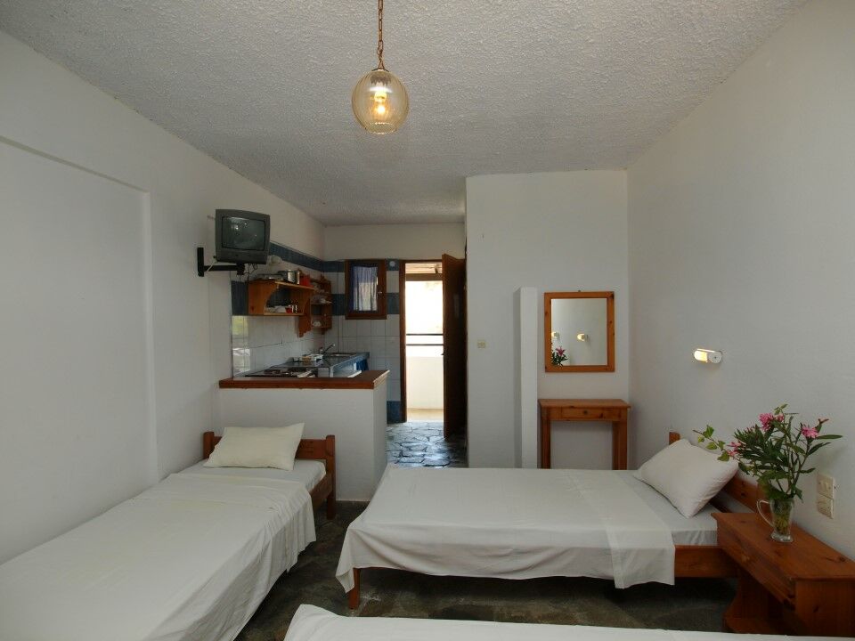 Hotel Christakis Studios Трулос Экстерьер фото
